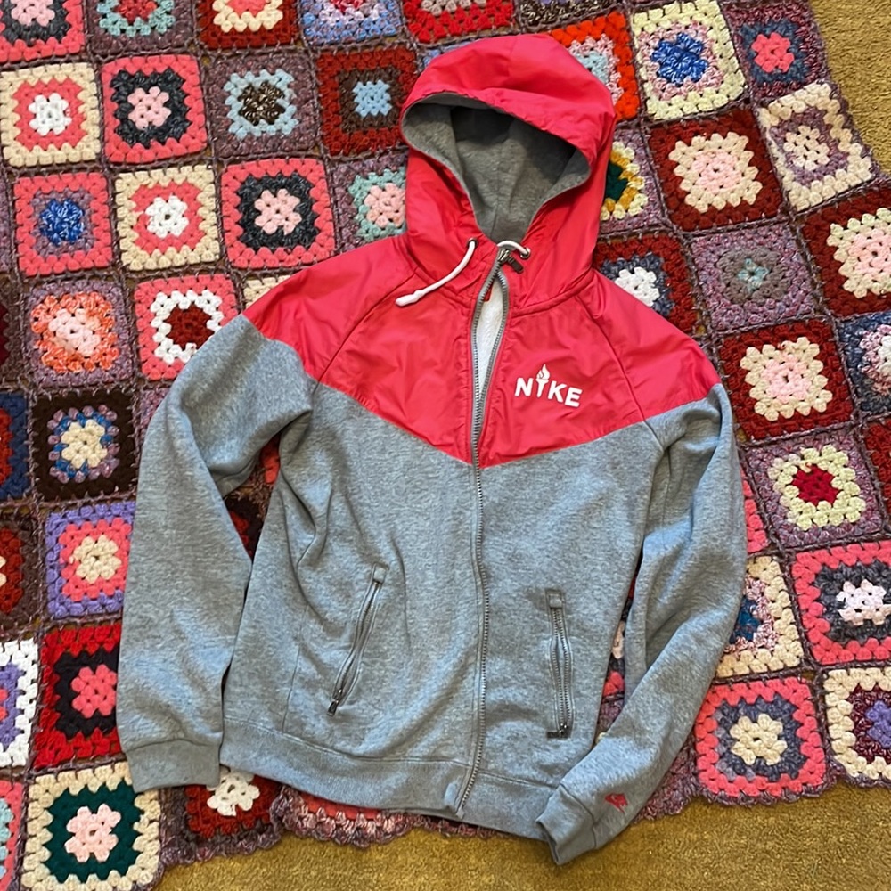 BNWOT retro two tone NIKE partial windbreaker terry cloth zip up hoodie